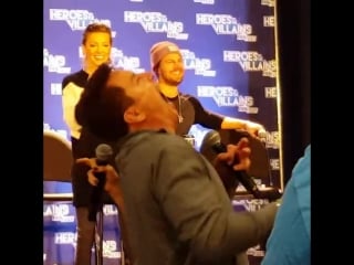 Katie cassidy doing the canary cry on katrina law and john barrowman #hvff