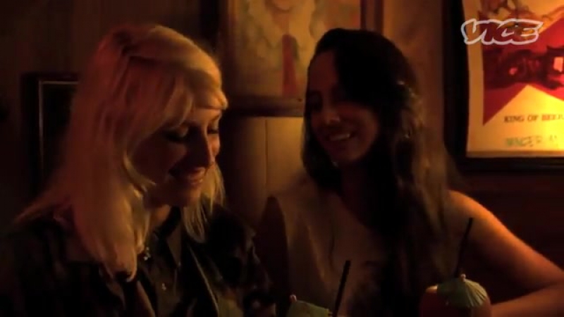 Карли шортино как соблазнить лесбиянку / как понравиться лезбиянке