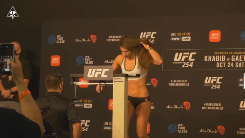 Ufc 254 official weigh ins (liana jojua 126) (miranda maverick 126)