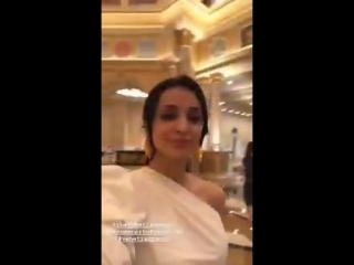 Sanayas ig story she really looks gorgeous and she is so in love with macau look at her sanayairani sanayainmacau the