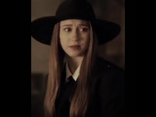 ↬ american horror story ; violet harmon x zoe benson [vine/edit]