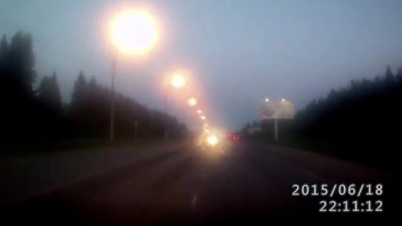 В столице коми водитель на рено спровоцировал тройное дтп