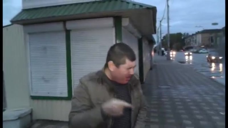 Мурчащего пидормота задули газом бля