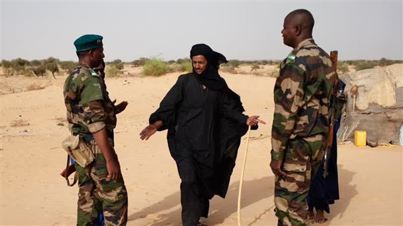 Mali l'azawad trahit barkhane! (zoom afrique)