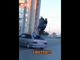 Парочка идиотов