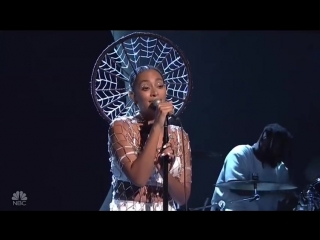 Solange cranes in the sky (live on snl)