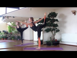 Растяжка на продольный шпагат формирование стройных ног