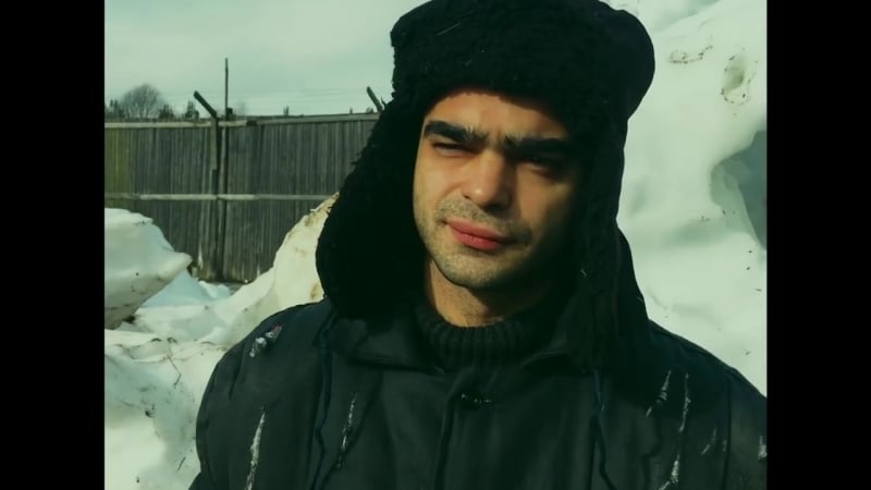 Тянем срок (пародия на тает лед)