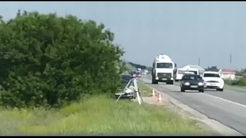 В евпатории огнетушителем задули треногу с камерой (360p) mp4