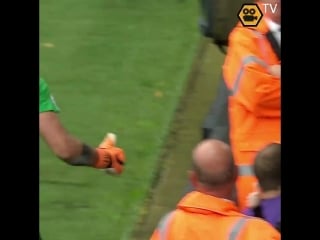 A great touch from @burnleyofficial goalkeeper, joe hart, on sunday as he makes a young wolves goalkeeper's day