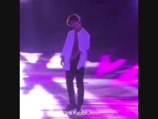 Pink rabbit hoon 190126 워너원 therefore 콘서트 박지훈 스페셜 스테이지 (preview) 좋은건 다각도로 한번 더 보기🙊😊 (근데 프리뷰 화질 어쩌지 😭) #박지훈 #parkjihoo