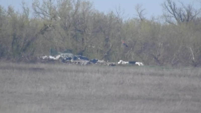 Прямое попадание птур по блиндажу правосеков