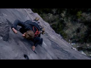 Macgyver 5x09 sneak peek 3 "rails + pitons + pulley + pipe + salt"