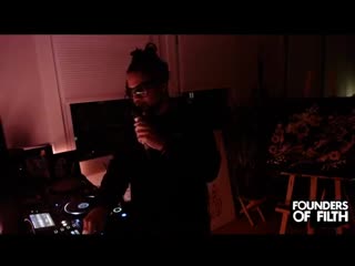 Felix da housecat live at home (apr 2020) (3)