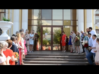 17 молодые выходят