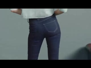 Superstar's slim brunette dancing попой jlo, shakira, rihanna