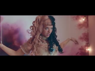 Melanie martinez show amp; tell [official music video]