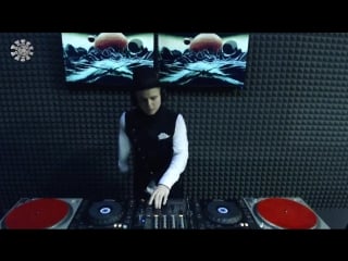 Dj stretch reactor radio live (no exit )