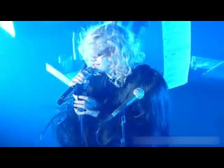 Goldfrapp lovely head ᴴᴰ live in paris 2010