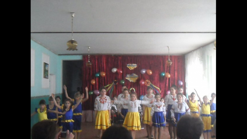 Танець "грай, моя мила"