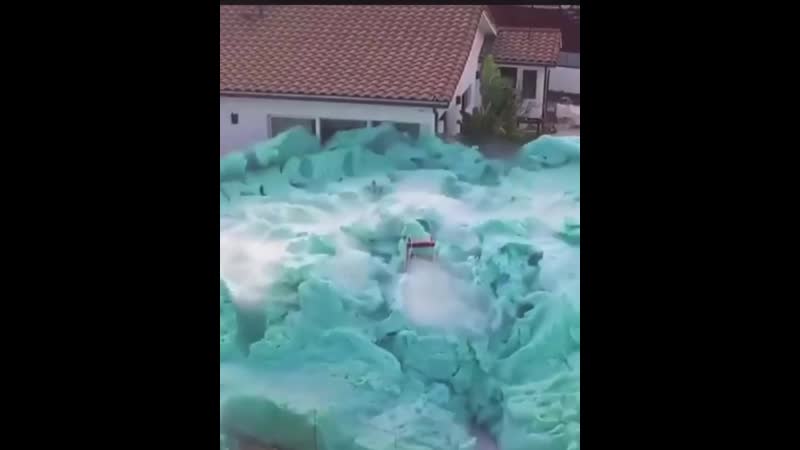 Какая то химическая реакция