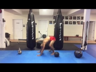 Croms corner pressure cookermuay thai conditioning work out part a | с а м | strong division |
