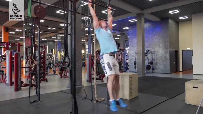 Кроссфит упражнения носки к перекладине