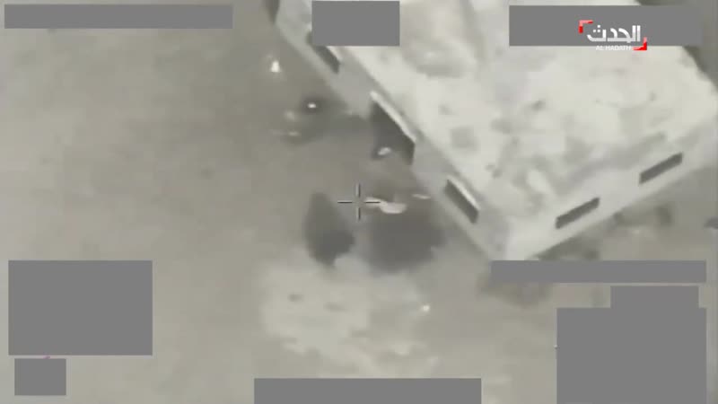 شاهد الفيديو الذي وزعه التحالف لعملية استهداف لتجمع عناصر من الميليشيات في صعدة 1
