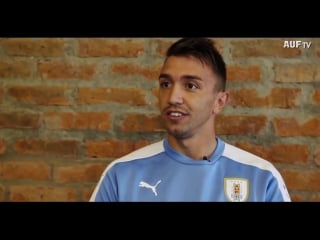 Recuerdoceleste hoy se cumplen 9 años del debut oficial de @1 muslera 25 en la selección mayor de @uruguay fue en la victoria a