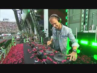 Armin van buuren live at the f1 mexico gp