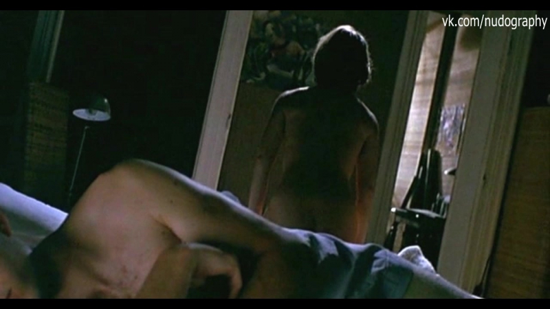 Ирен жакоб (irene jacob) голая в фильме "владельцы" (mille milliemes, 2002, реми уотерхаус)