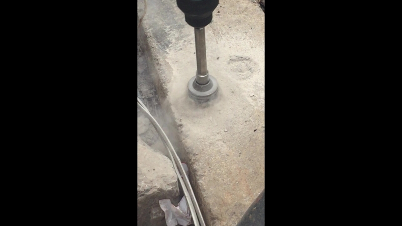 В щепки разносит только макита )