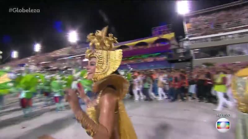 Paolla oliveira dança e se diverte como rainha de bateria da grande rio 2020