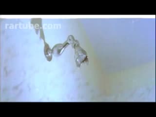 Mallu glamour hot queen reshma full nude bathing scene ( hd ) mp4