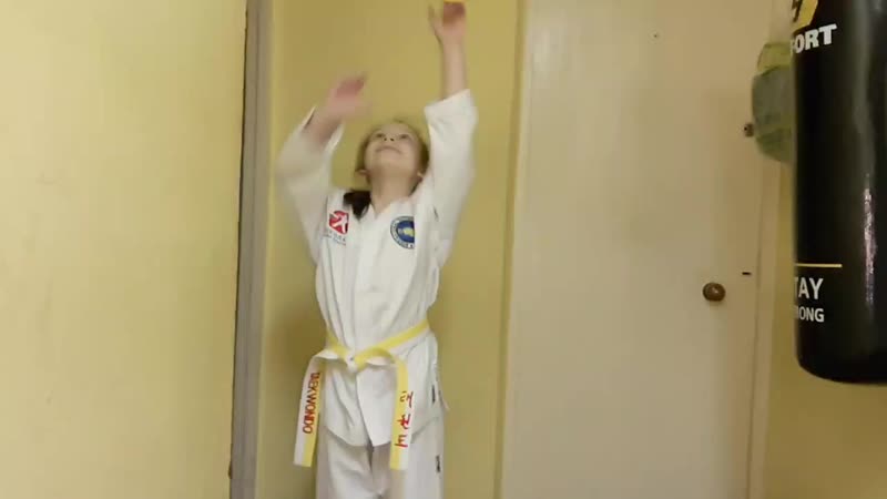 Лиза петрова, 18 лет, бело жёлтый пояс, тренеры ольга румянцева и роман парначев