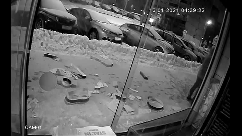 В москве разгромили stalin doner