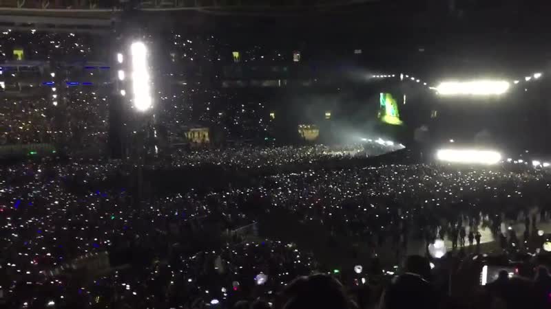 Bruh b armys be actually fcking rapping to yoongis verse thats talent