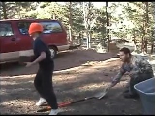 Очень жестко прикололи парня