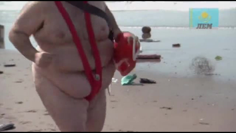 Борат вырезанная сцена