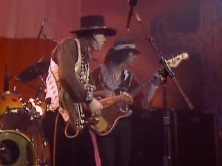 Stevie ray vaughan love struck baby ⁄ pride and joy ⁄ testify 1985