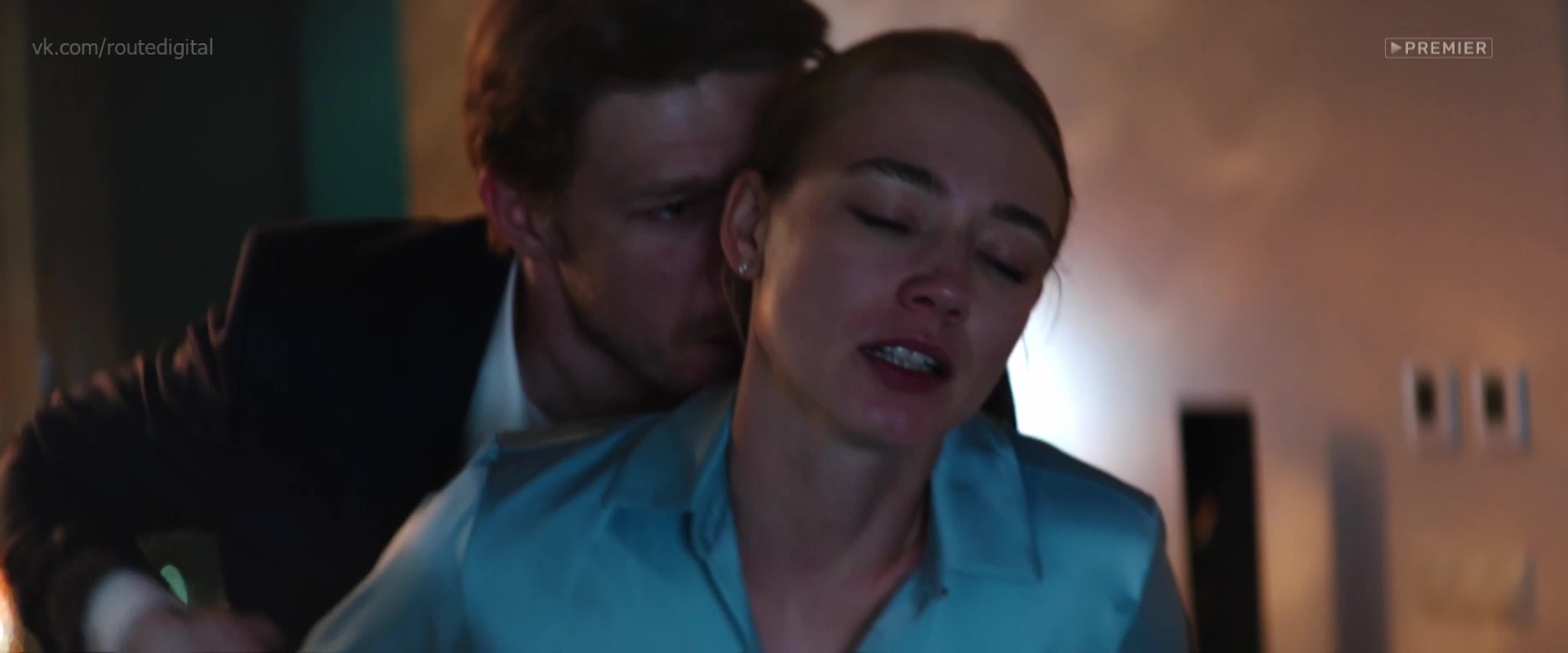 Жасырын камераның үйдегі порносы