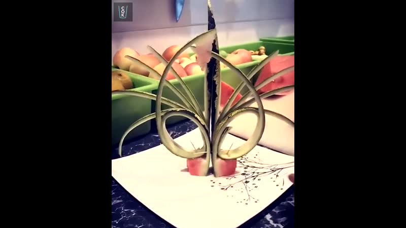 Красивая фруктовая тарелка