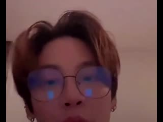 Boun говорит про одинаковые цепочки у него, према и ира