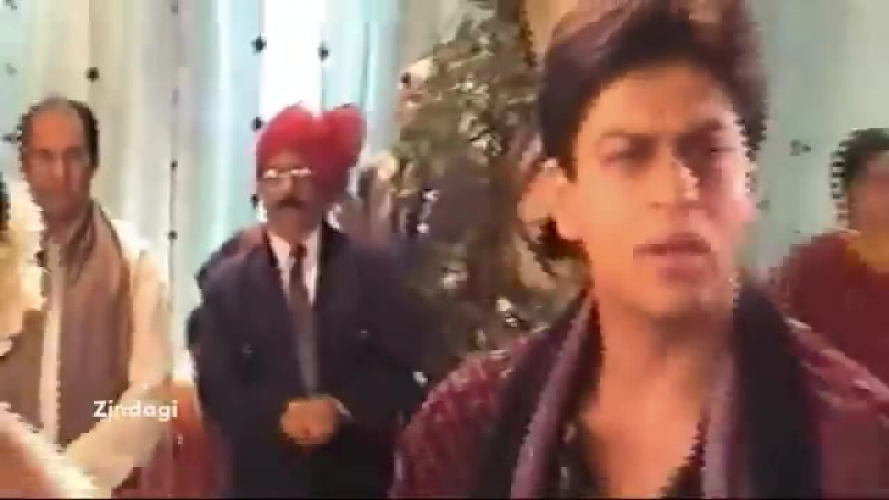 Amateur video srk, kajol, saif ali khan pretty zinta making of kal ho naa ho s n