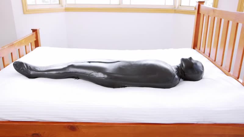 Rs 301 mina in bodybag bondage