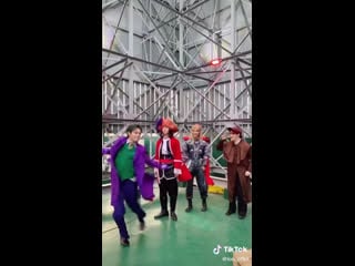 201109 tiktok @ too offcl