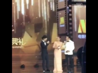 [fancam] 151218 lay @ lily movie awards