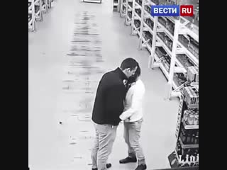 Девахи совсем бессовестные пошли