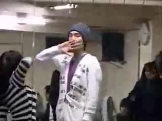 Lee min ho practising dance for cass beer cf ^^