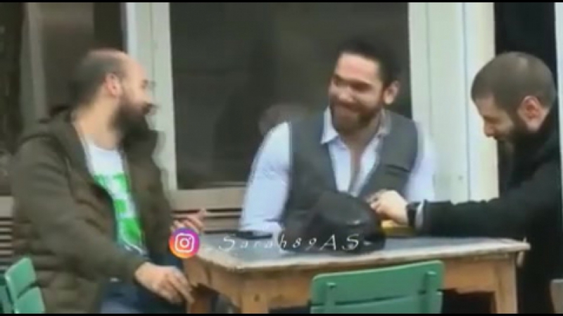 За кадром кесем